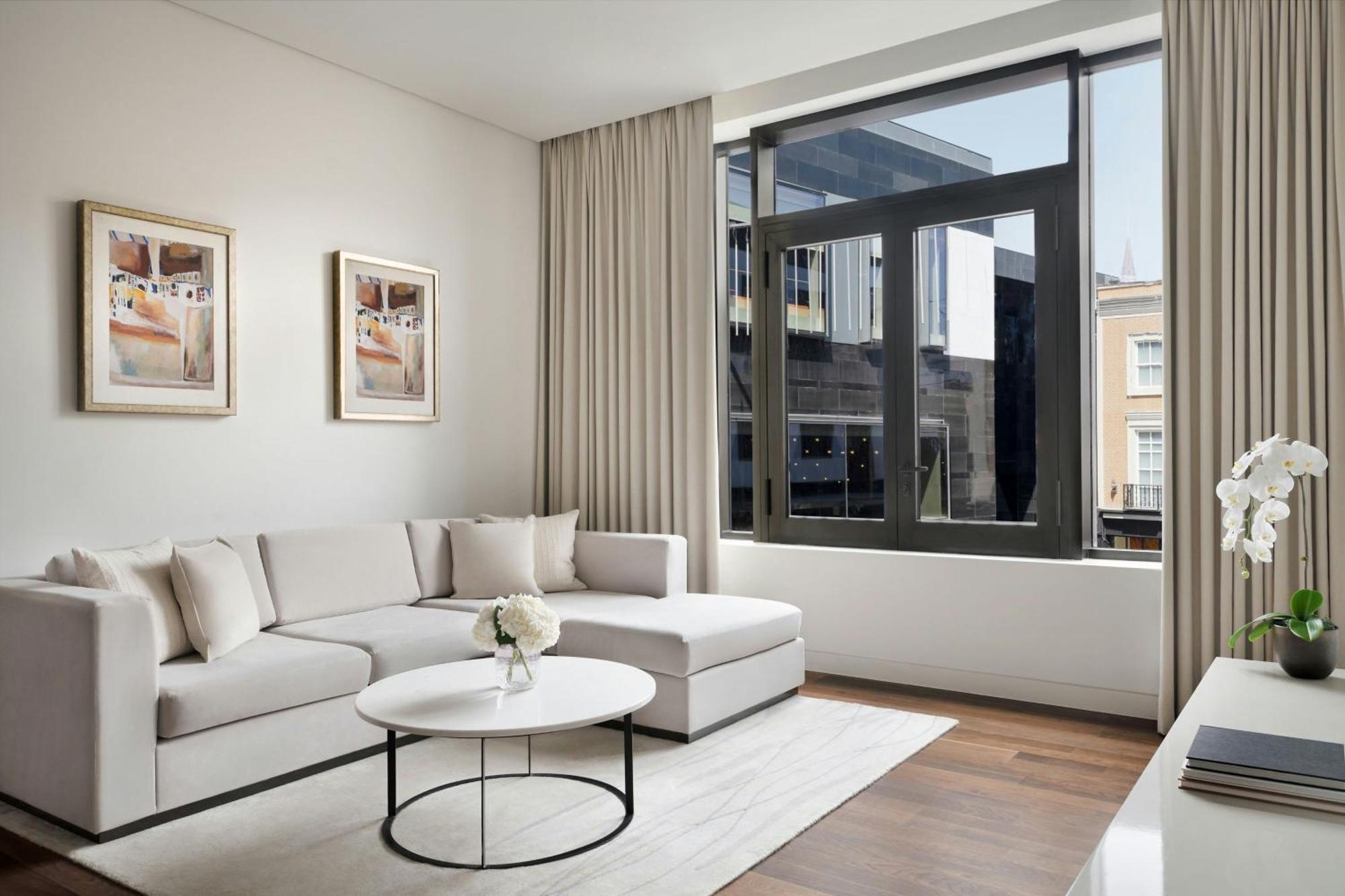 La Ville Hotel & Suites City Walk Dubai, Autograph Collection Екстер'єр фото The living room of a typical apartment
